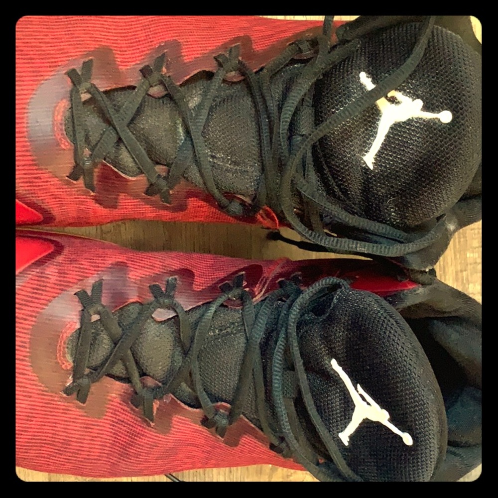 High top lebron basketball shoes